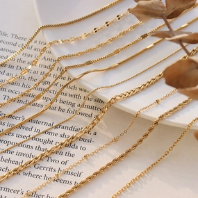 Wholesale Gypsophila Snake Bone Chain Titanium Steel 18K Gold Clavicle Necklace