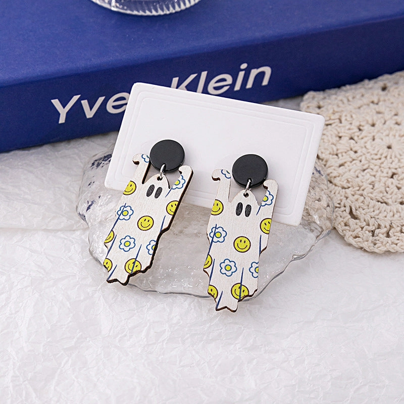 Wholesale Halloween Party Funny Bat Wooden Earrings