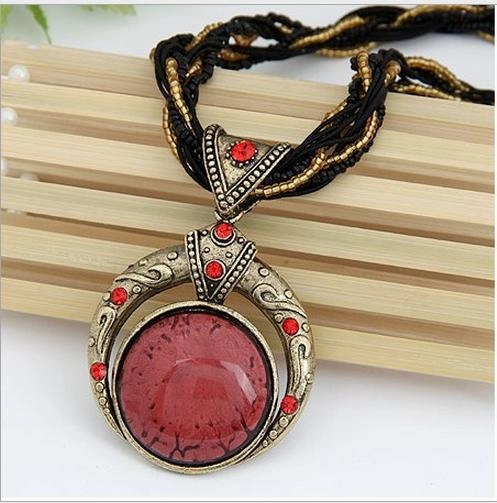 Wholesale Handmade Woven Bohemian Pearl Alloy Necklaces