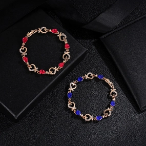 Wholesale Heart Hollow Flower Diamond Alloy Bracelet