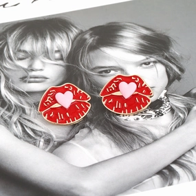 Wholesale Heart Lip Drip Alloy Ear Studs