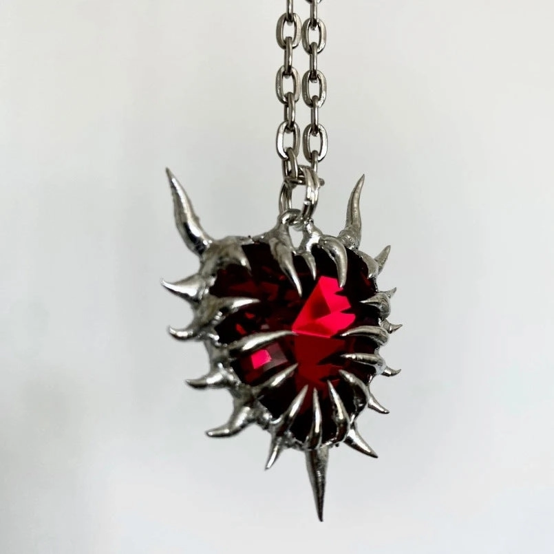 Wholesale Heart of Thorns Dark Gothic Hip Hop Necklace