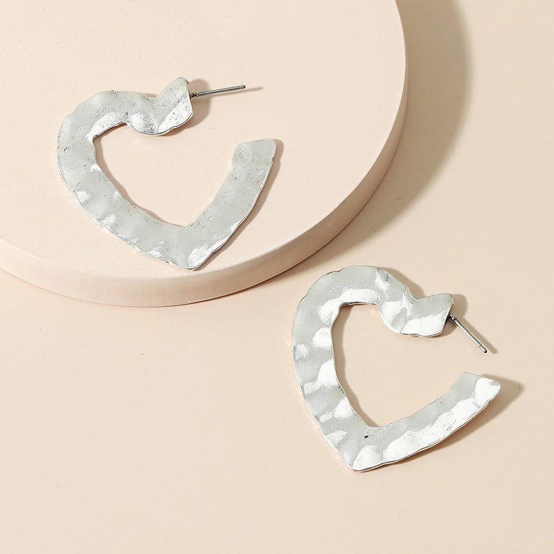 Wholesale Heart-shaped Alloy Earrings