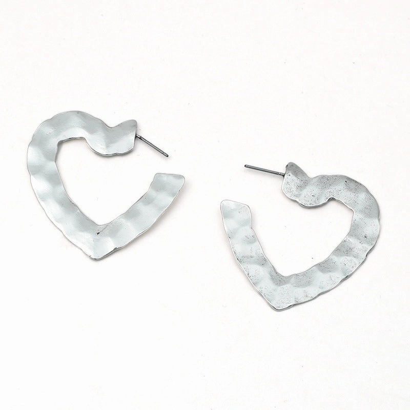 Wholesale Heart-shaped Alloy Earrings
