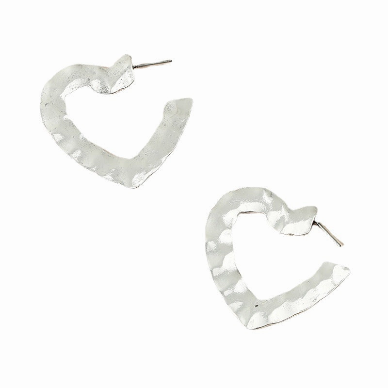 Wholesale Heart-shaped Alloy Earrings