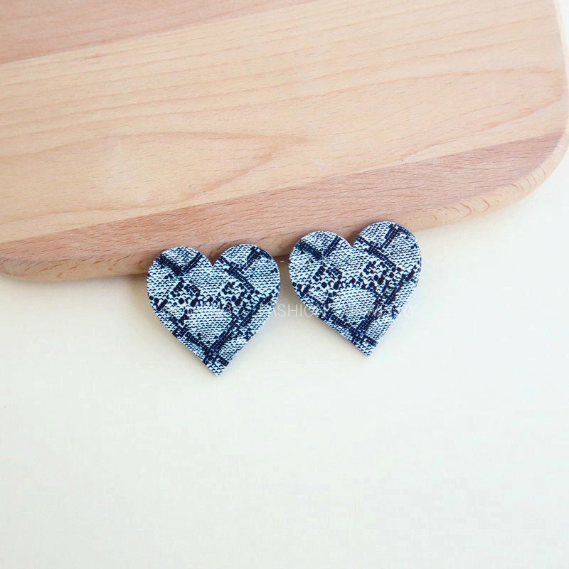 Wholesale Heart Shaped Leopard Print Zebra Print Cow Print Earrings Acrylic
