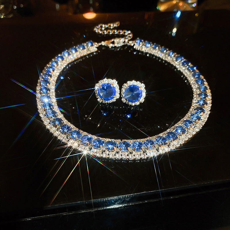 Wholesale Heavy Diamond Round Geometric Earrings and Necklace Set