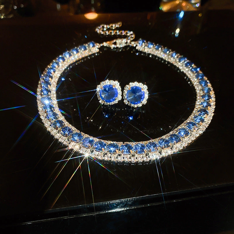 Wholesale Heavy Diamond Round Geometric Earrings and Necklace Set