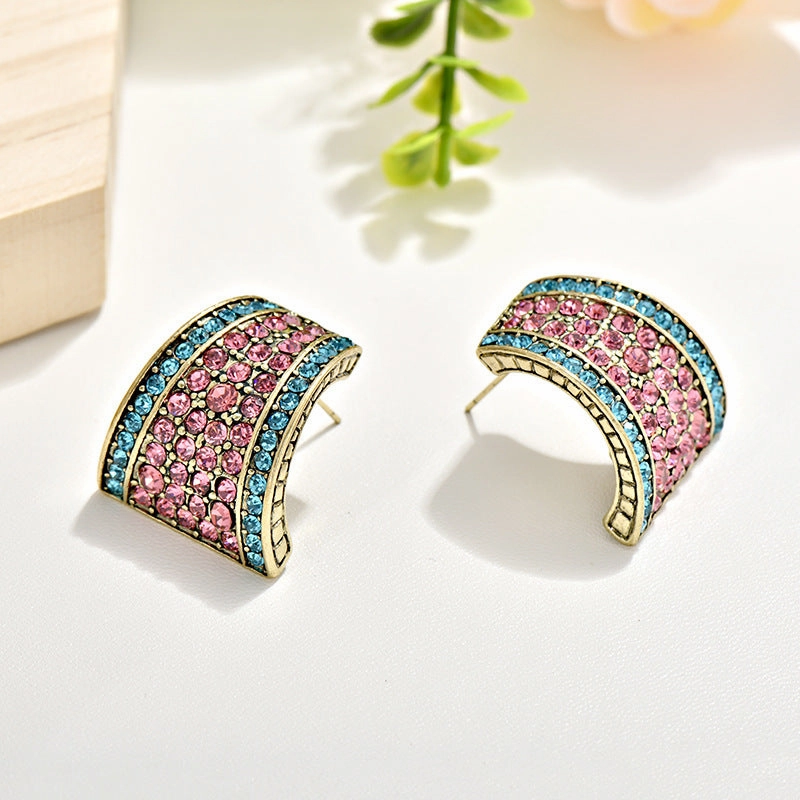 Wholesale Heavy Industry Trapeze Color Diamond C Shape Alloy Earrings