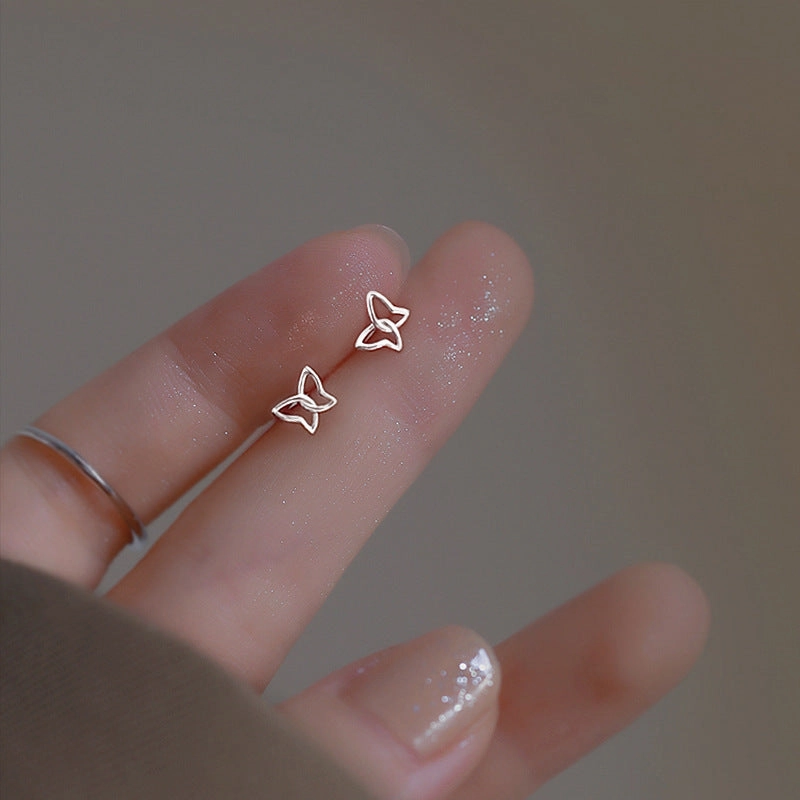 Wholesale High-end Sense Temperament Niche Design 925 Sterling Silver Mini Earrings