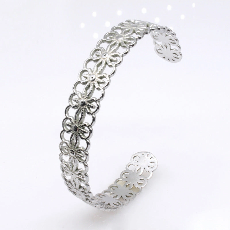 Wholesale Hollow Flower Opening C Shape Adjustable Stainless Steel Titanium Steel Bracelet