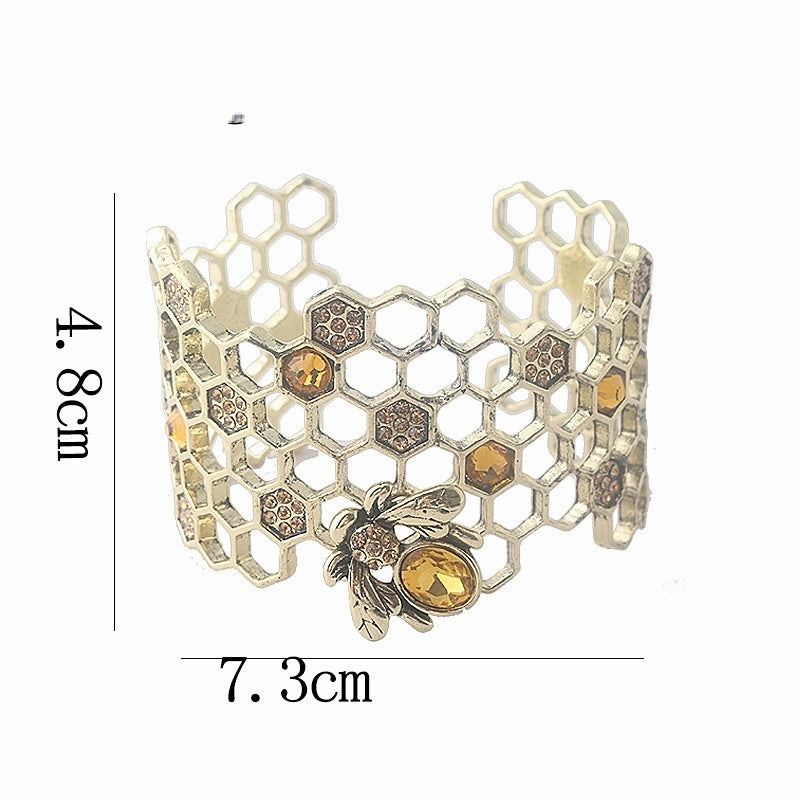 Wholesale Honeycomb Hollow Alloy Bracelet