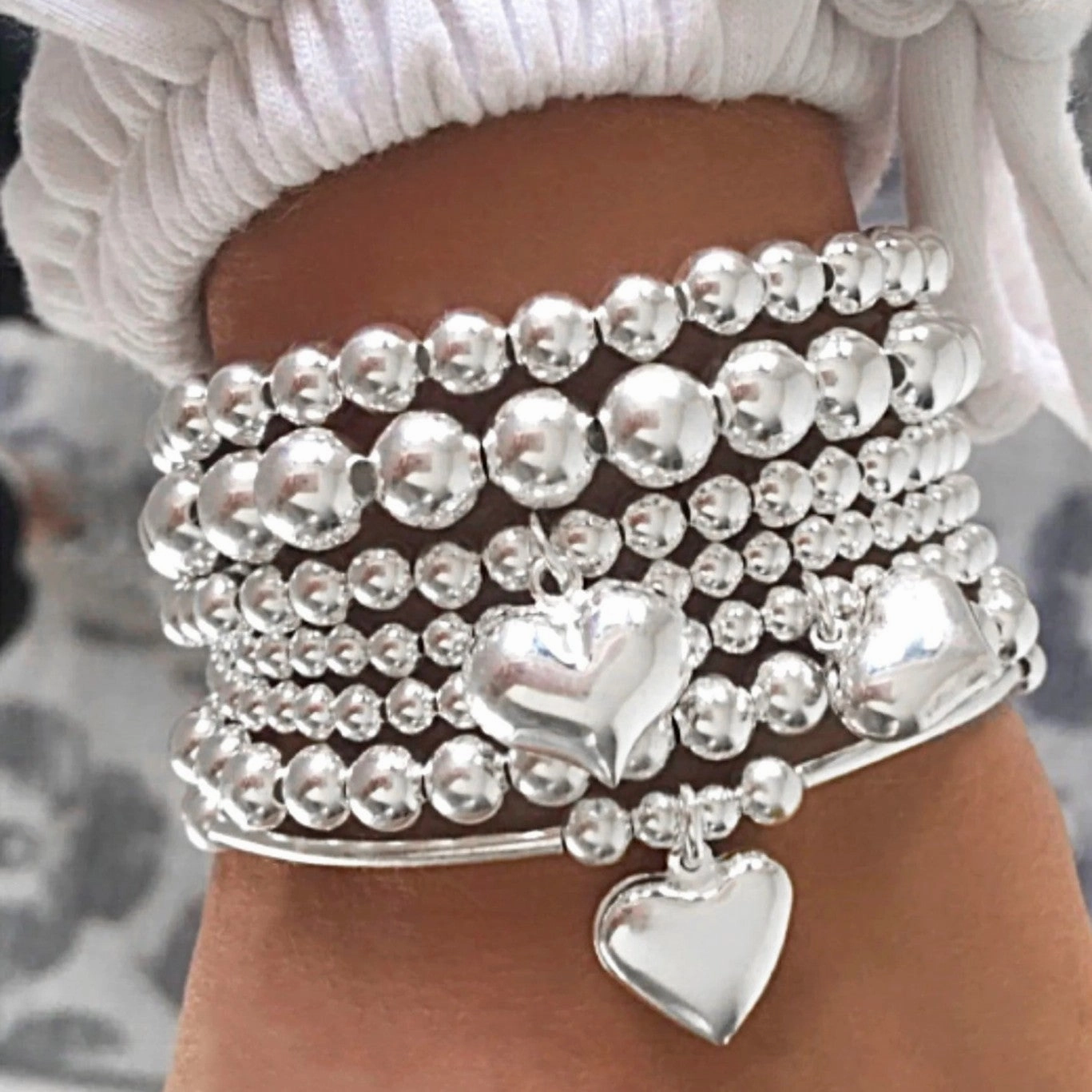 Wholesale ins niche design hand jewelry sweet cool love pendant