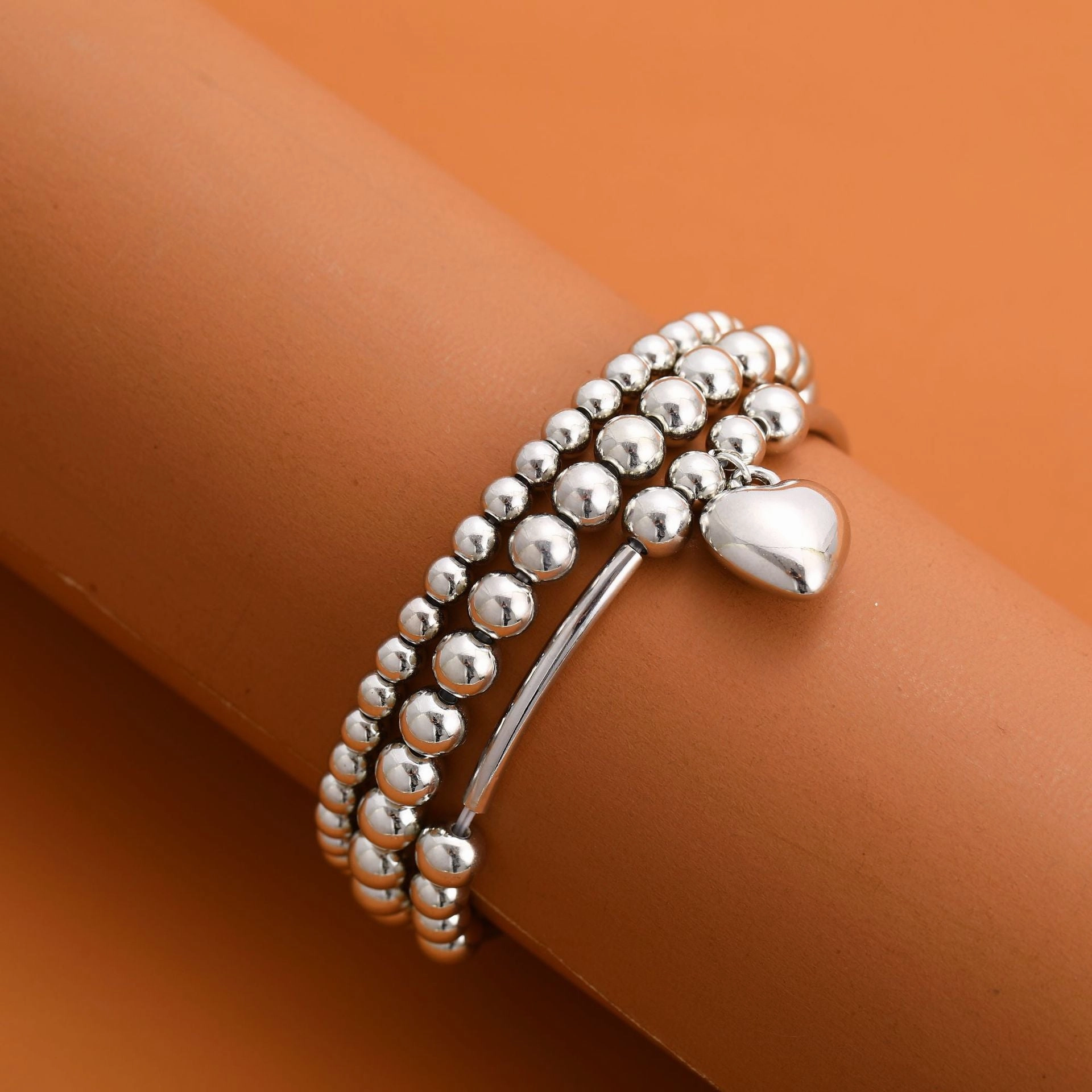 Wholesale ins niche design hand jewelry sweet cool love pendant