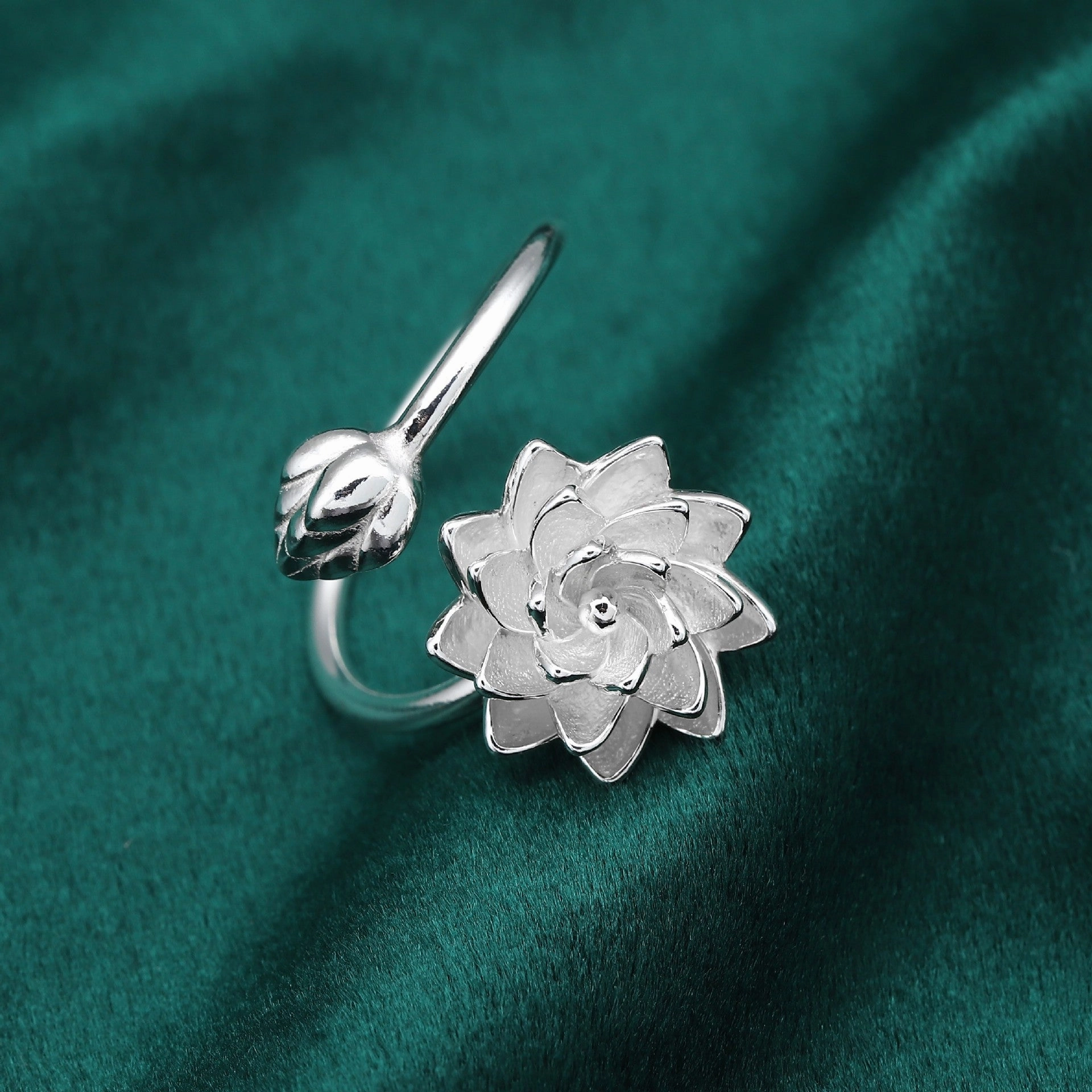 Wholesale Jewelry Rotating Lotus Sterling Silver Rings