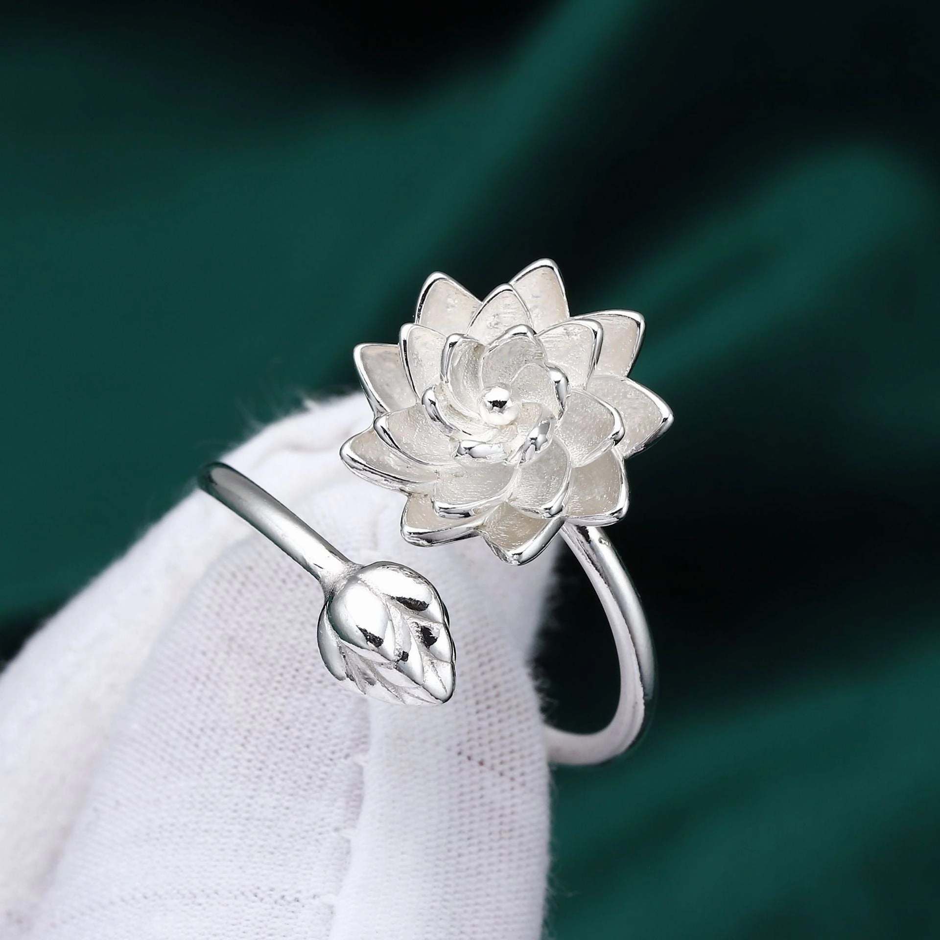 Wholesale Jewelry Rotating Lotus Sterling Silver Rings
