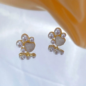 Wholesale Kitten's Claw Pearl Alloy Earrings