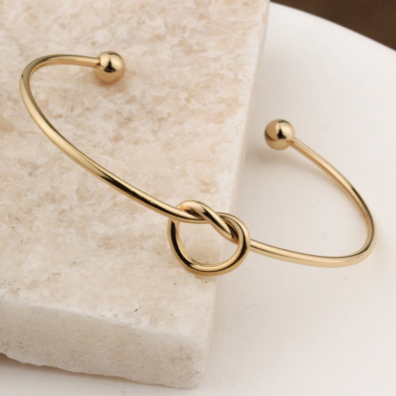Wholesale Knotted Heart Titanium Steel Bracelet