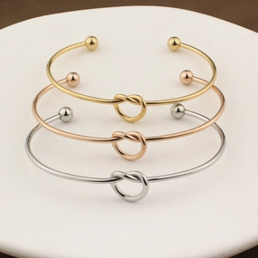 Wholesale Knotted Heart Titanium Steel Bracelet