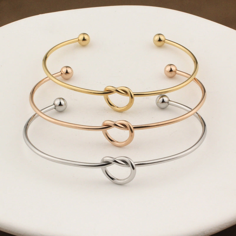 Wholesale Knotted Heart Titanium Steel Bracelet