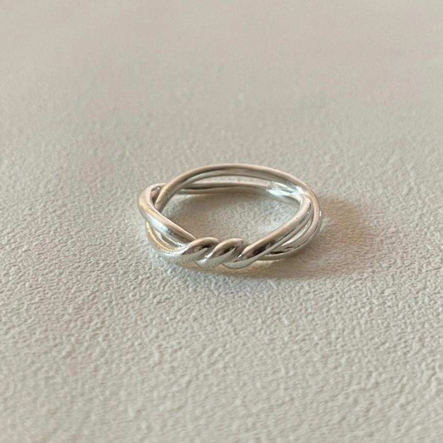 Wholesale Knotted Line Hollow Sterling Silver Ring