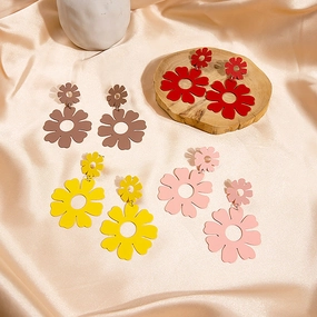 Wholesale Lacquer Flower Openwork Iron Earrings