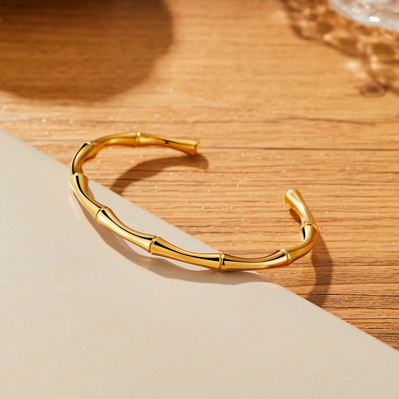 Wholesale Ladies Open Bamboo Section Simple Gold Titanium Steel Bracelet