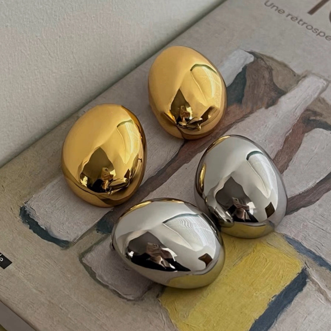 Wholesale Large Exaggerated Smooth 3D Simple Metal Earrings
