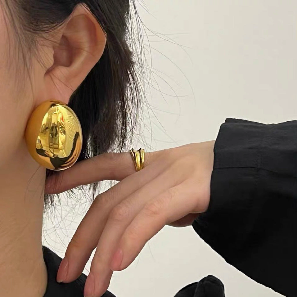 Wholesale Large Exaggerated Smooth 3D Simple Metal Earrings