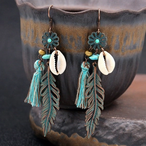 Wholesale Leaf Pendant Hollow Carved Alloy Tassel Earrings