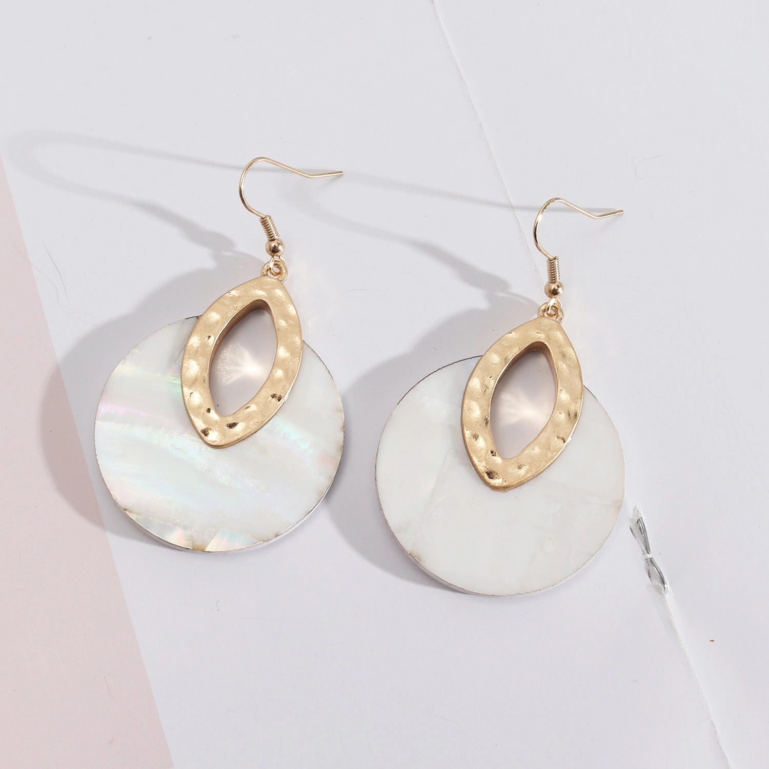 Wholesale Leather Inlaid Round Vintage Abalone Earrings