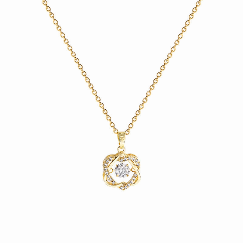 Wholesale Light Luxury Niche Clavicle Beating Star Titanium Steel Necklaces