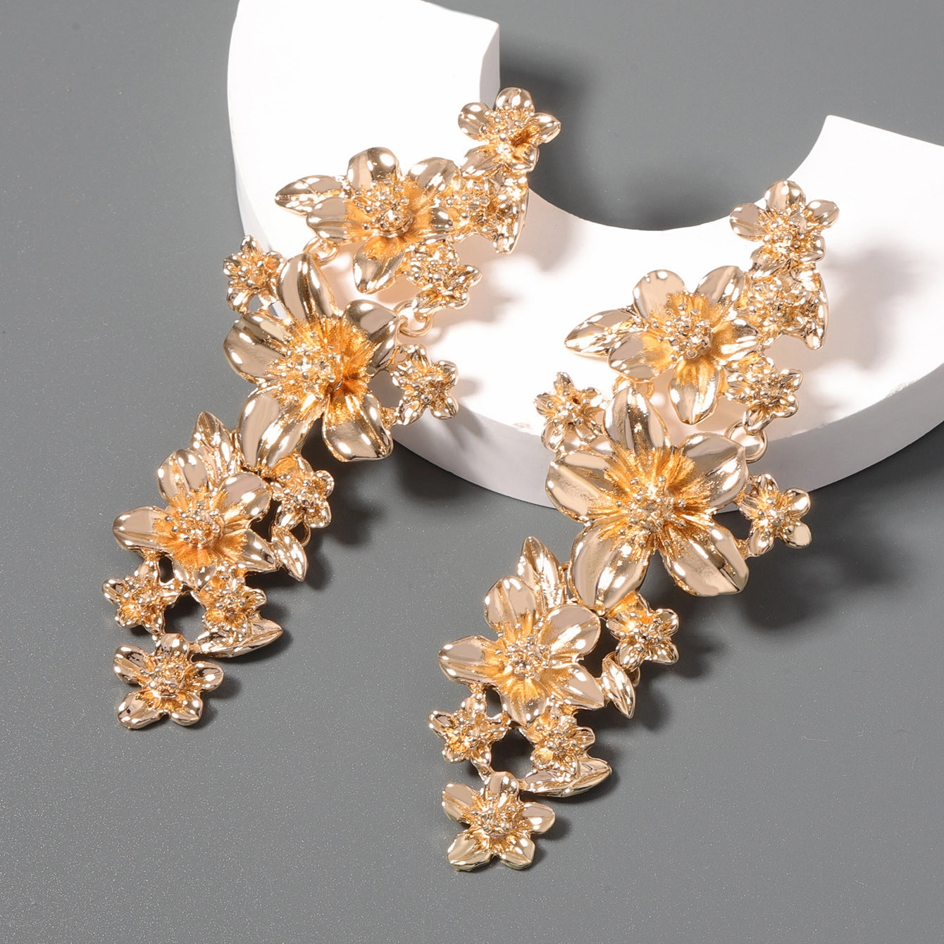 Wholesale Long Alloy Hollow Flower Earrings