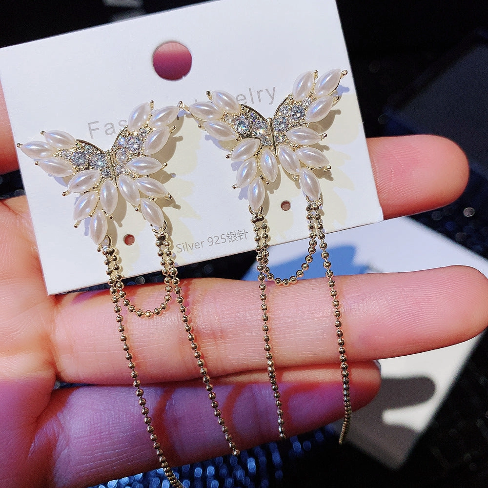 Wholesale Long Imitation Pearl Butterfly Tassel Copper Stud Earrings