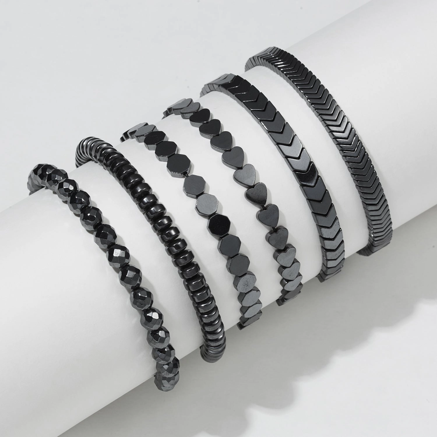 Wholesale Love flat bead black gallstone hand-woven adjustable bracelet