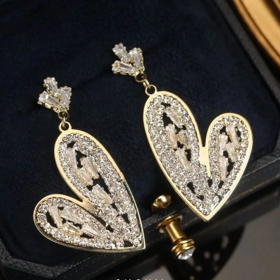 Wholesale Love Full Diamond Crystal Alloy Earrings