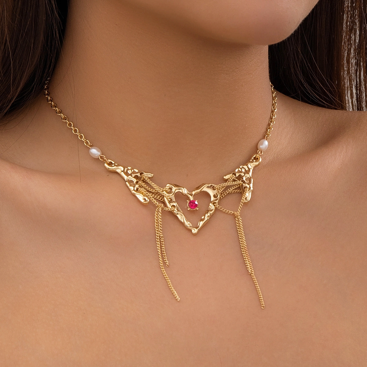 Wholesale Love Tassel Rhinestone Clavicle Chain Lava Liquid Metal Pleated Necklace