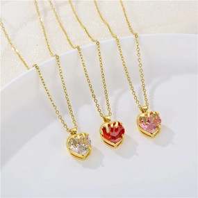 Wholesale love zircon stainless steel heart shaped crystal creative clavicle chain necklace
