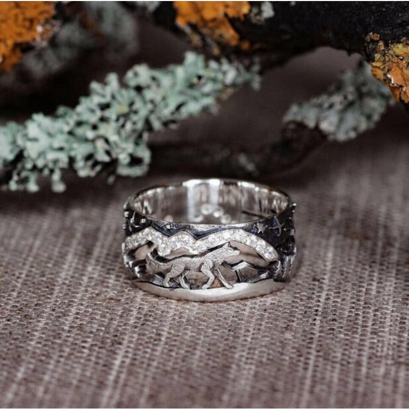 Wholesale Loyal Wolf Retro Couple Ring Simple Fashion Rings