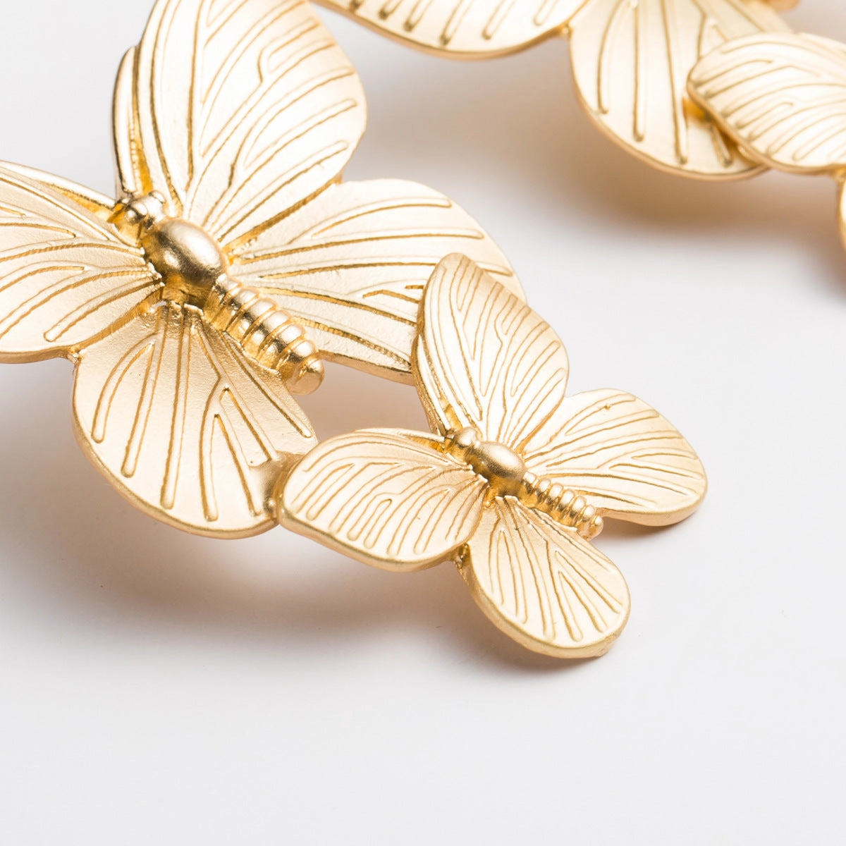 Wholesale Metal Butterfly Alloy Earrings