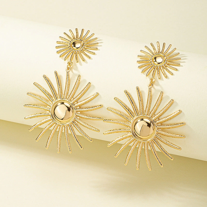 Wholesale Metal Hollow Flower Alloy Earrings