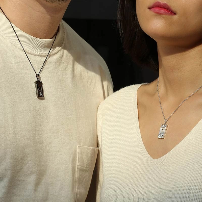 Wholesale Metal Queen Crown Diamond Heart Love Couple Necklace