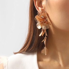 Wholesale Metal Style Three-dimensional Flower Exaggerated Earrings
