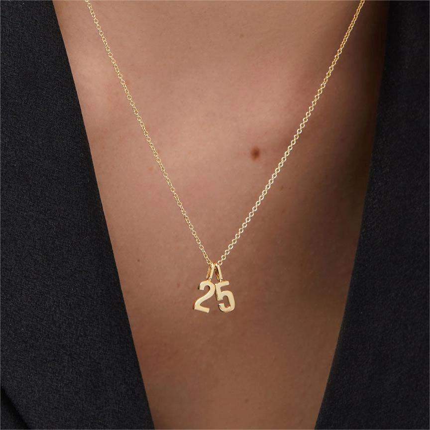 Wholesale Minimalist Commuting Optional Digital Titanium Steel Necklaces