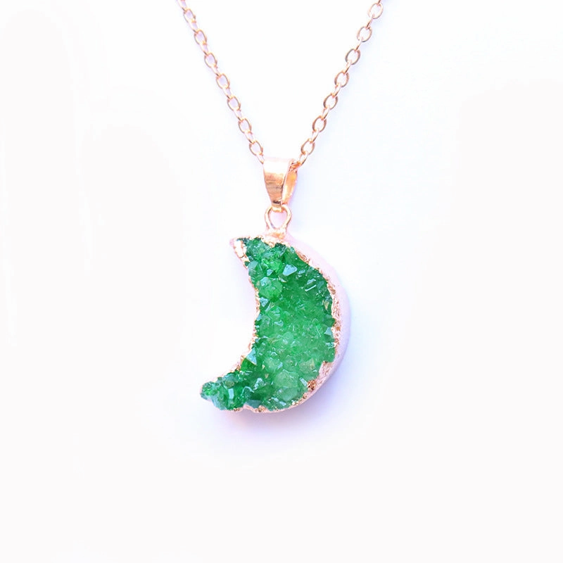 Wholesale Moon Pendant Natural Agate Stone Necklace