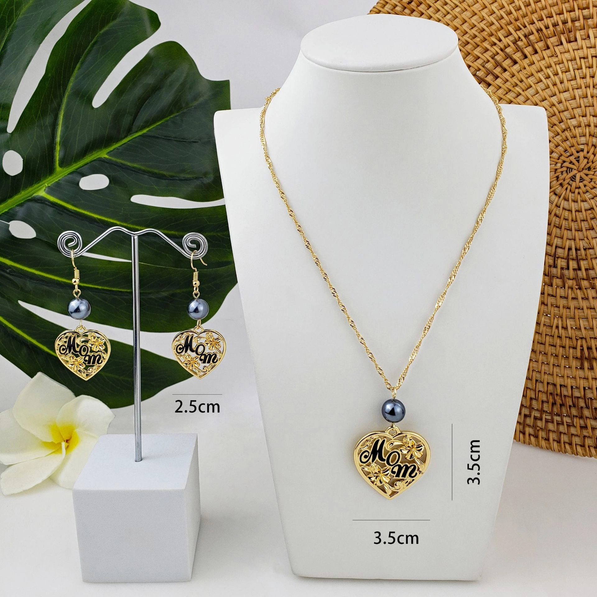 Wholesale Mother's Day Heart Hollow Alloy Earrings Jewelry Set