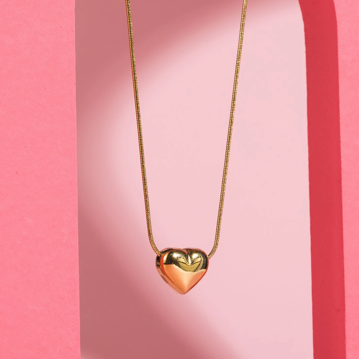 Wholesale Mother's Day Stainless Steel Three-dimensional Glossy Love Necklace