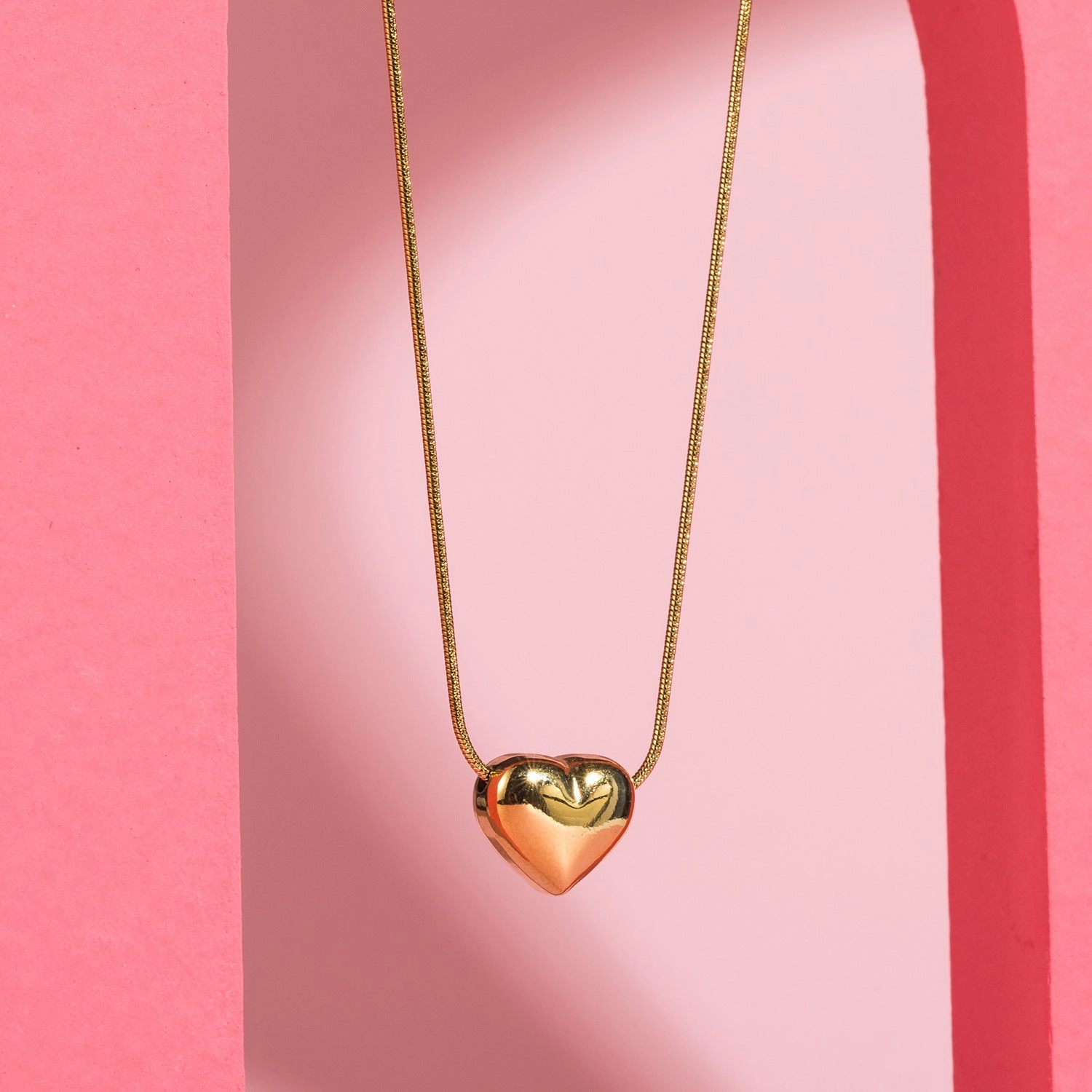 Wholesale Mother's Day Stainless Steel Three-dimensional Glossy Love Necklace