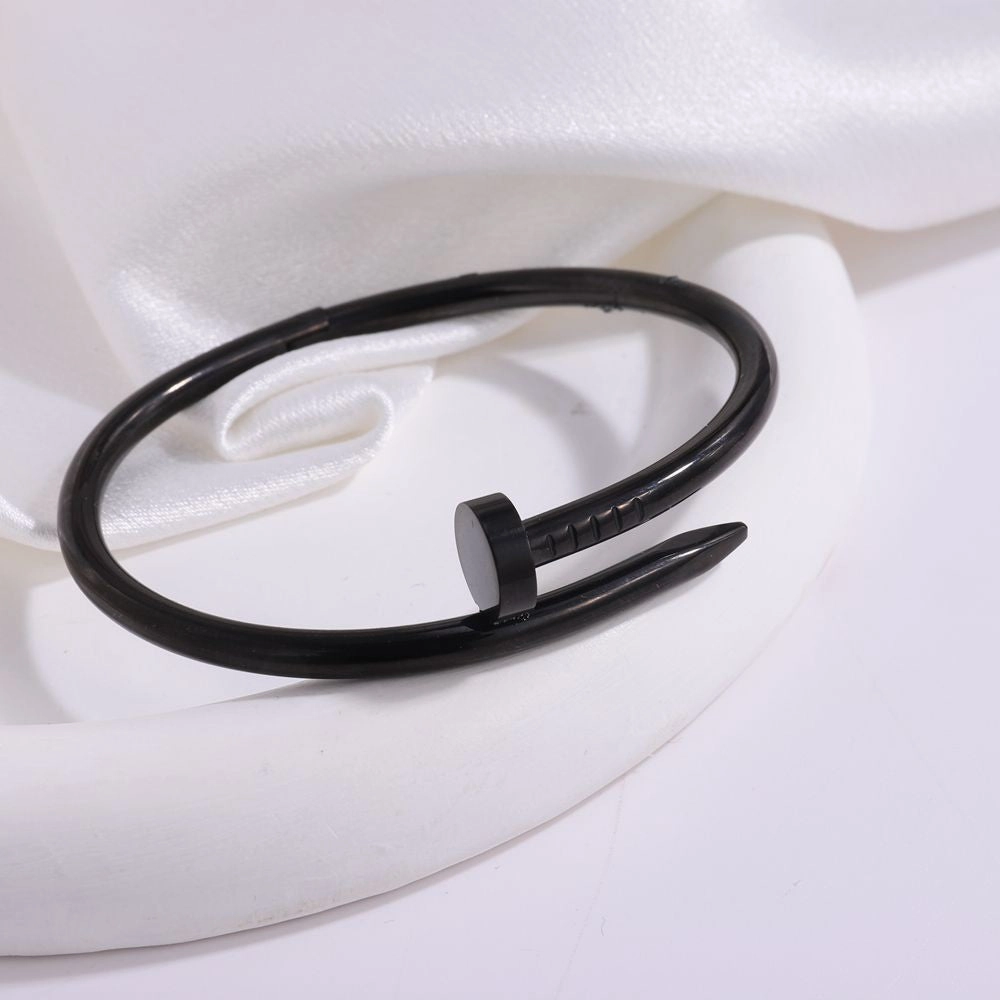 Wholesale Nail 18K Gold Fashion Titanium Steel Bracelet