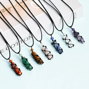 Wholesale Natural Crystal Original Stone Net Pocket Crystal Hexagonal Prism Pendant Necklace